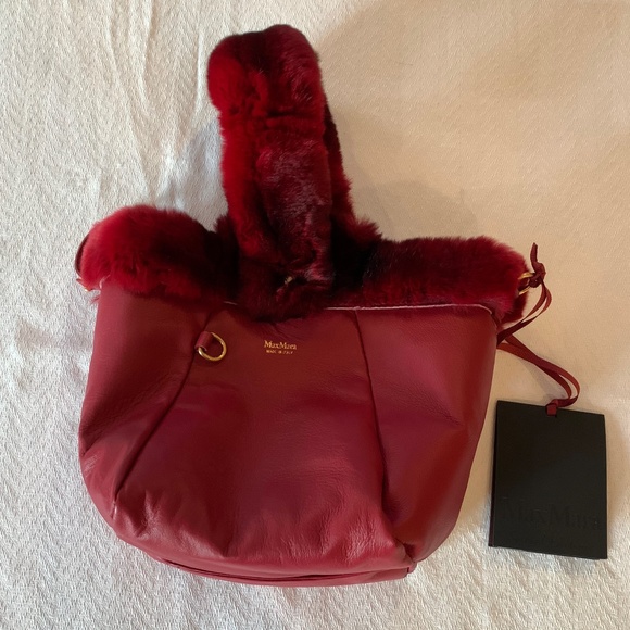 MaxMara Leather and Fur Reversible Bag, Special Edition, Red - Picture 3 of 16